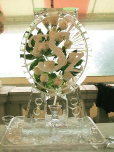 Oval Monogram drink luge with white roses