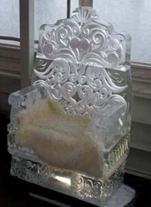 Throne Ice Sculpture Scroll